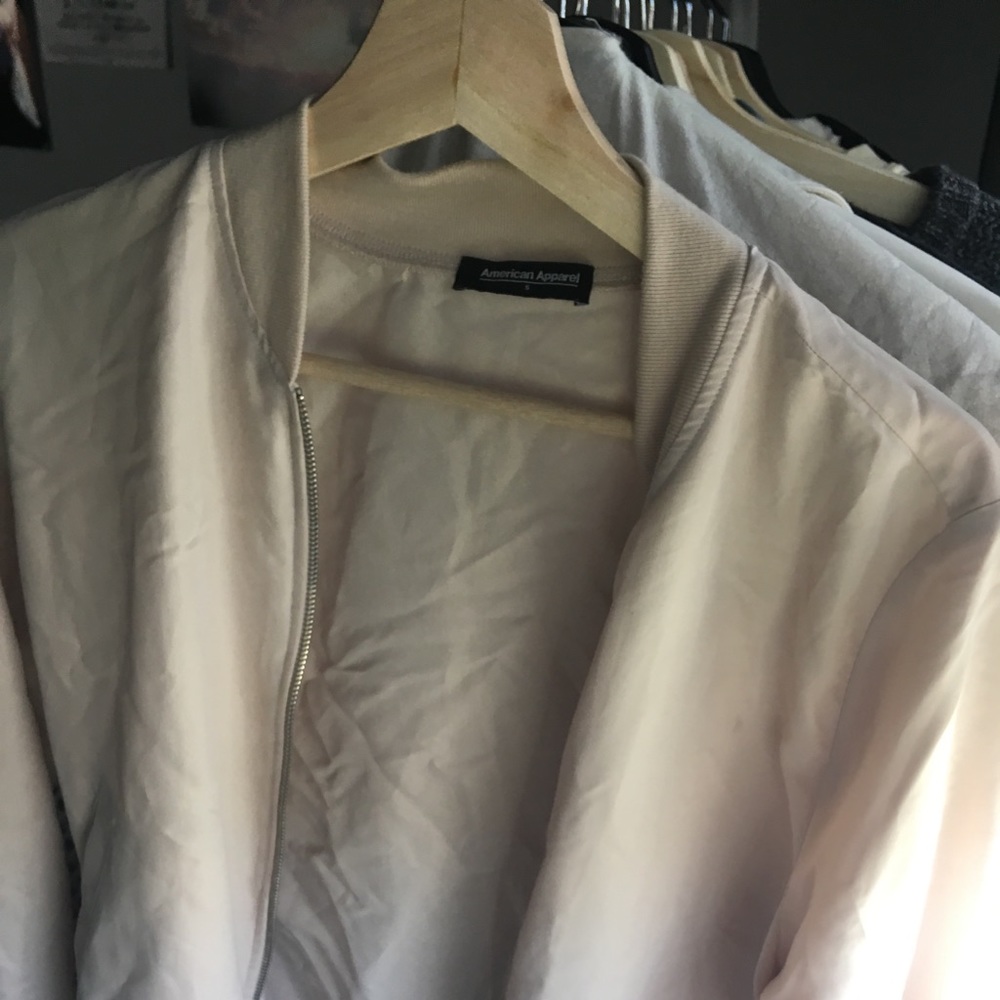 AMERICAN APPAREL BOMBER JACKET